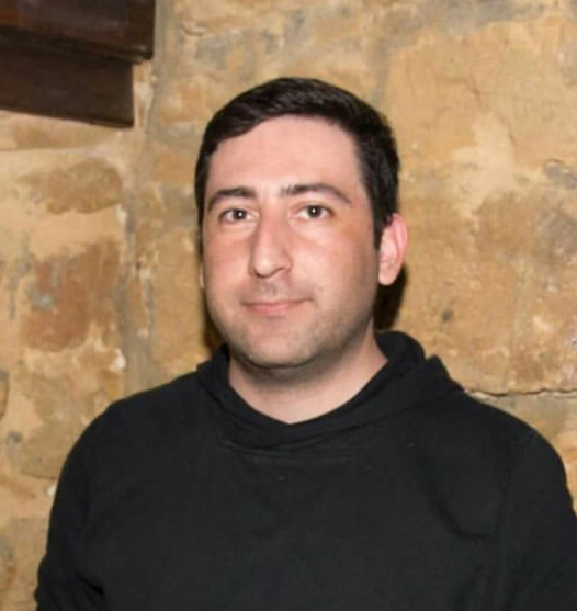 İsmet Kim